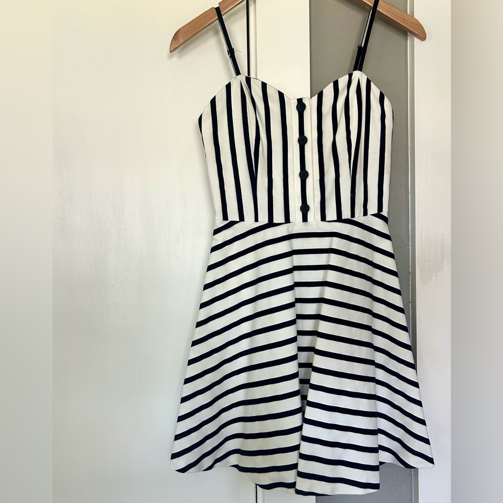 Alice + Olivia “Nella” Monochrome Black and White Striped Mini Dress- Sz 0 - Picture 6 of 12